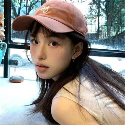 暗红